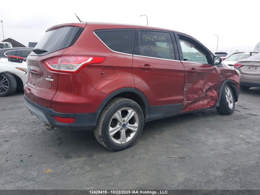 1FMCU0GX0EUD26963 2014 FORD ESCAPE photo no. 4