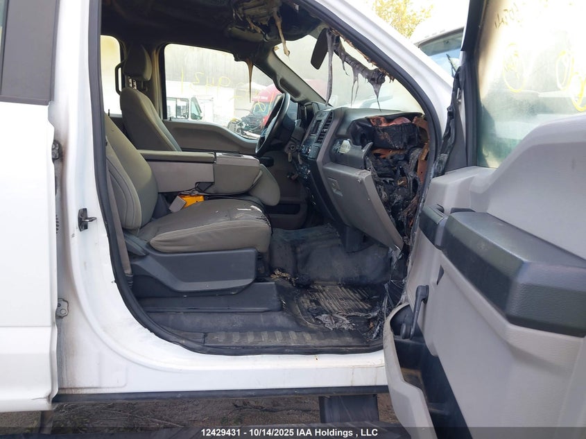 1FD0W5HT2JEB54901 2018 FORD F550 photo no. 5