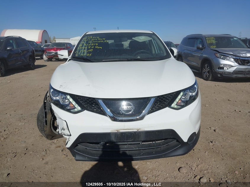 JN1BJ1CR9KW310219 2019 NISSAN QASHQAI photo no. 13