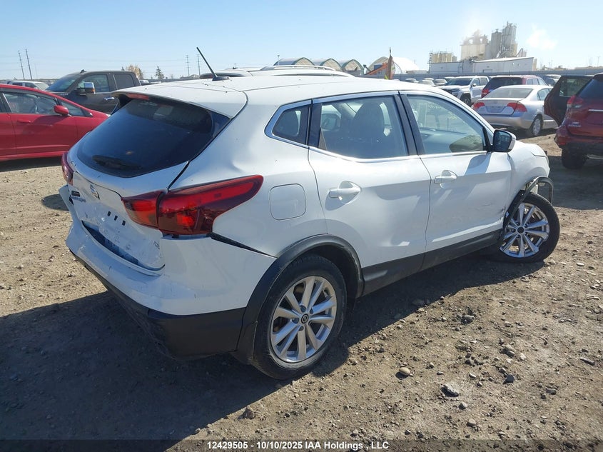 JN1BJ1CR9KW310219 2019 NISSAN QASHQAI photo no. 4
