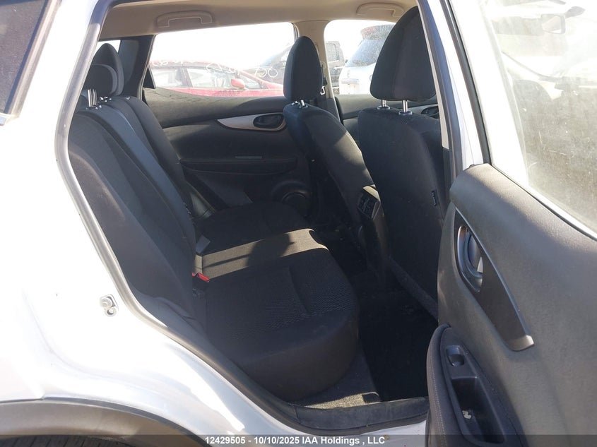 JN1BJ1CR9KW310219 2019 NISSAN QASHQAI photo no. 8