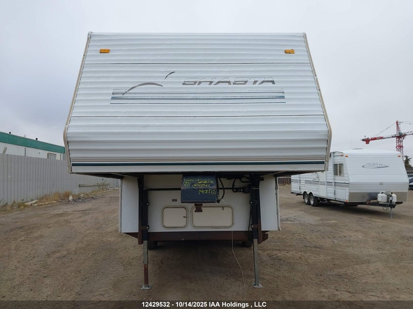 1TS3B2064T9000311 1996   photo no. 10