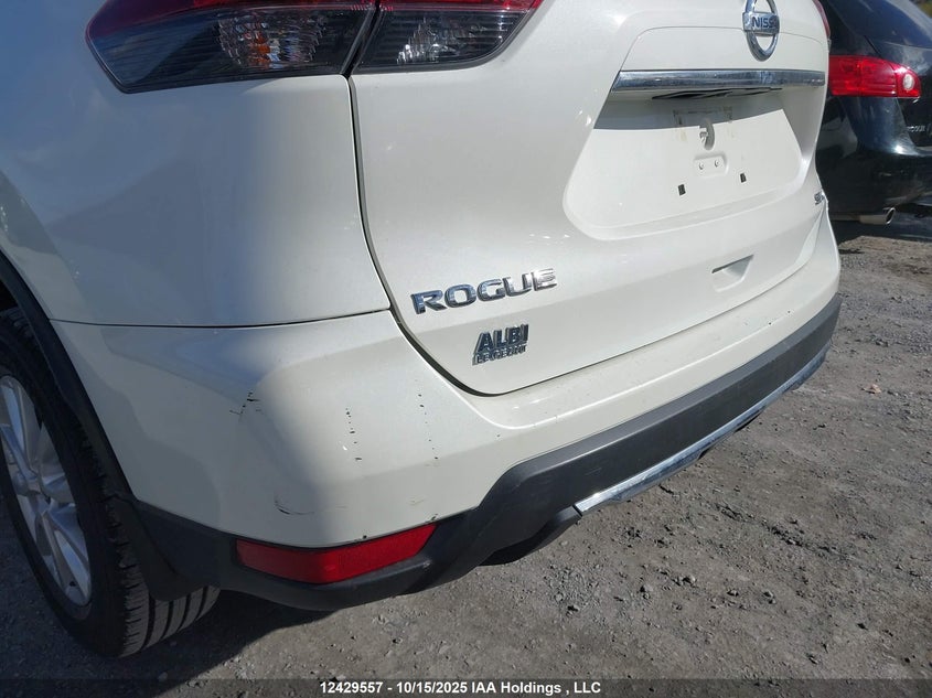 2018 Nissan Rogue Sv/Sl VIN: 5N1AT2MVXJC718843 Lot: 12429557