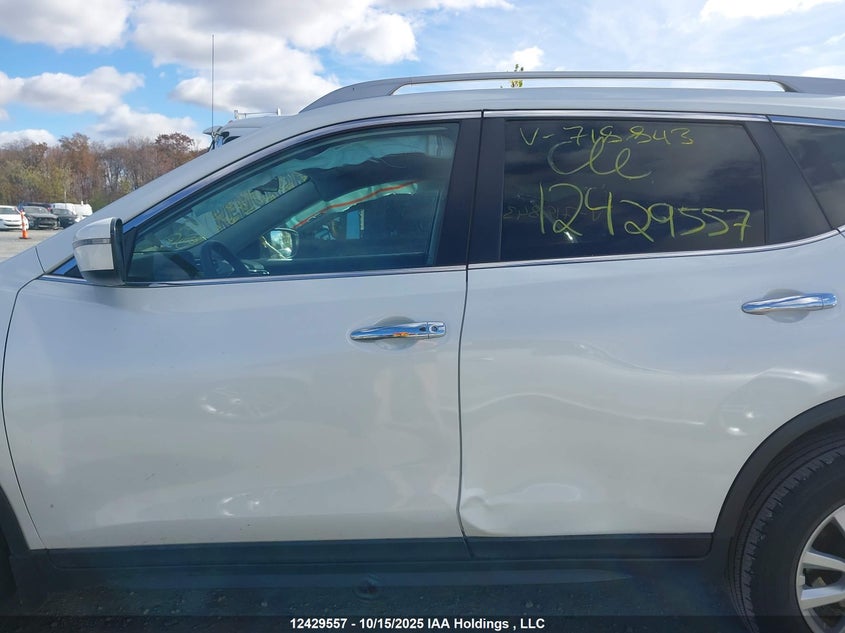 2018 Nissan Rogue Sv/Sl VIN: 5N1AT2MVXJC718843 Lot: 12429557