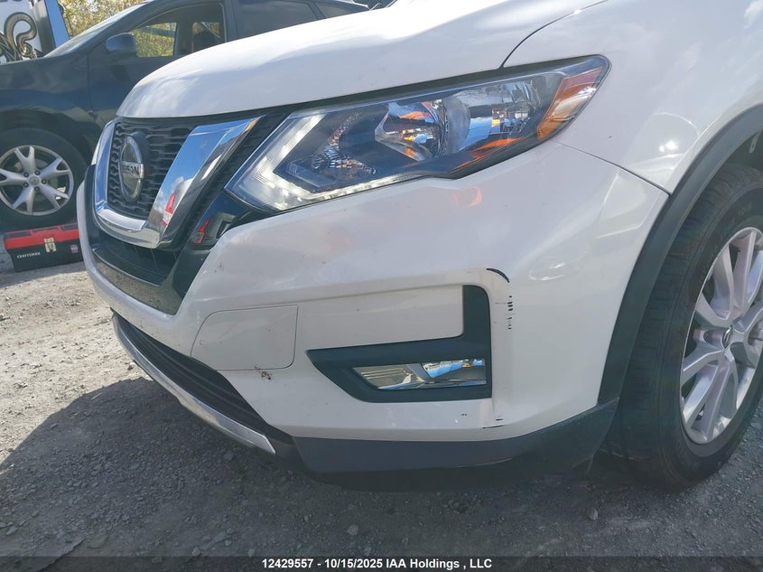 2018 Nissan Rogue Sv/Sl VIN: 5N1AT2MVXJC718843 Lot: 12429557