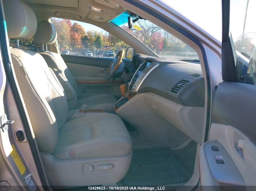 2T2HA31U34C003470 2004 LEXUS RX photo no. 5
