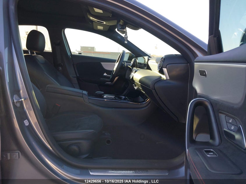 2022 Mercedes-Benz A 220 4Matic VIN: W1K3G4FBXNJ355984 Lot: 12429656