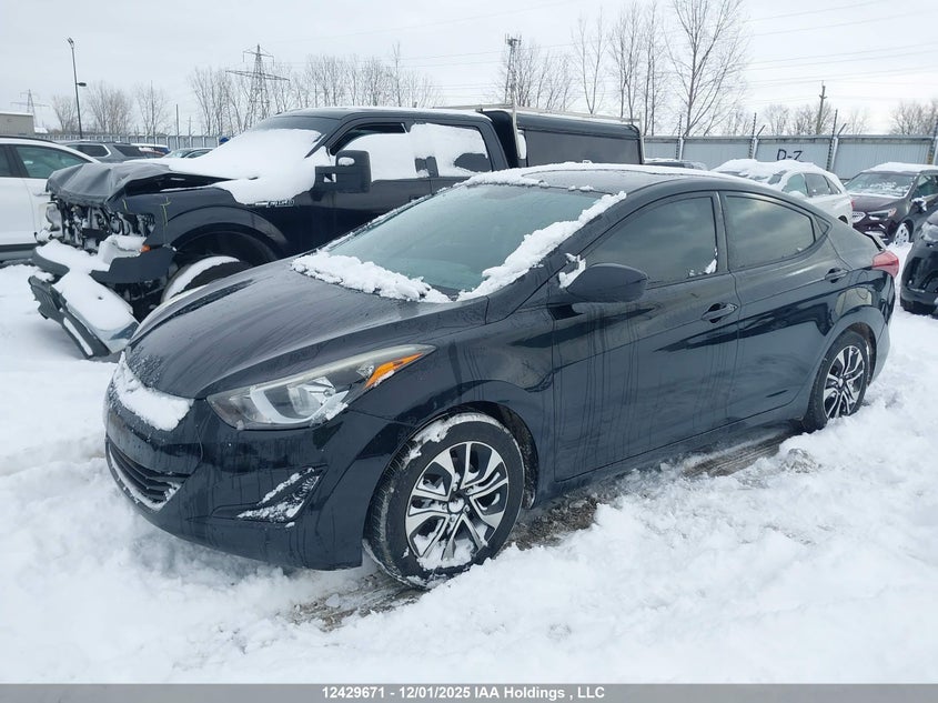 5NPDH4AE5GH798696 2016 HYUNDAI ELANTRA photo no. 2