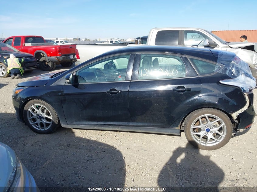 1FADP3K27GL287090 2016 FORD FOCUS photo no. 14