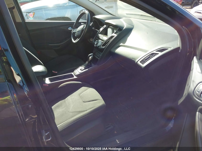 1FADP3K27GL287090 2016 FORD FOCUS photo no. 5