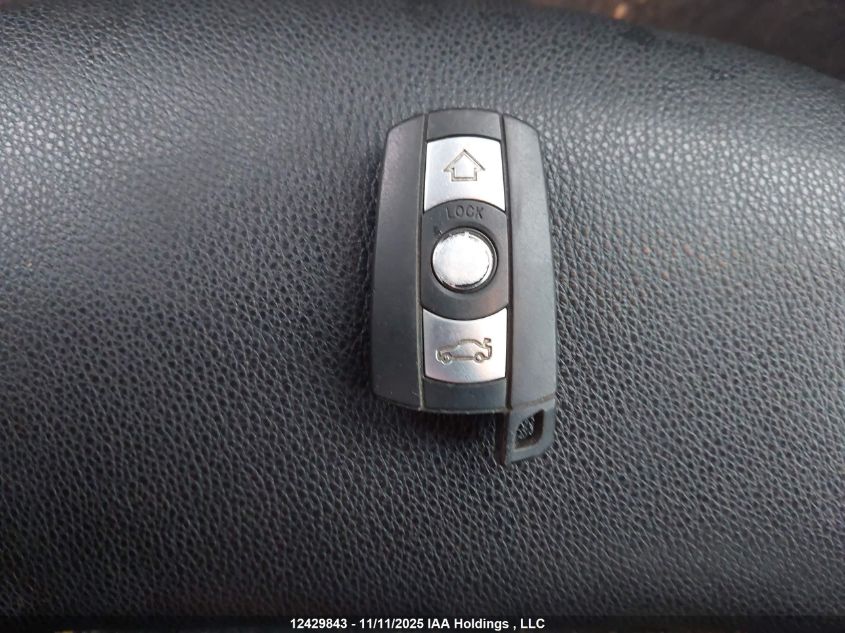 2008 BMW 328I VIN: WBAWL13528PX18339 Lot: 12429843