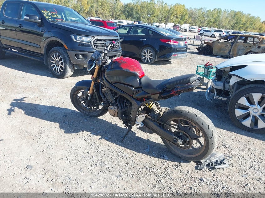 MLHRH0261N5300073 2022 HONDA CB photo no. 3