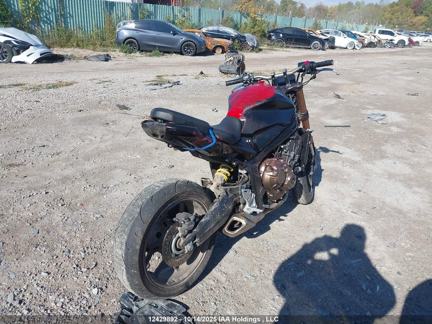 MLHRH0261N5300073 2022 HONDA CB photo no. 4