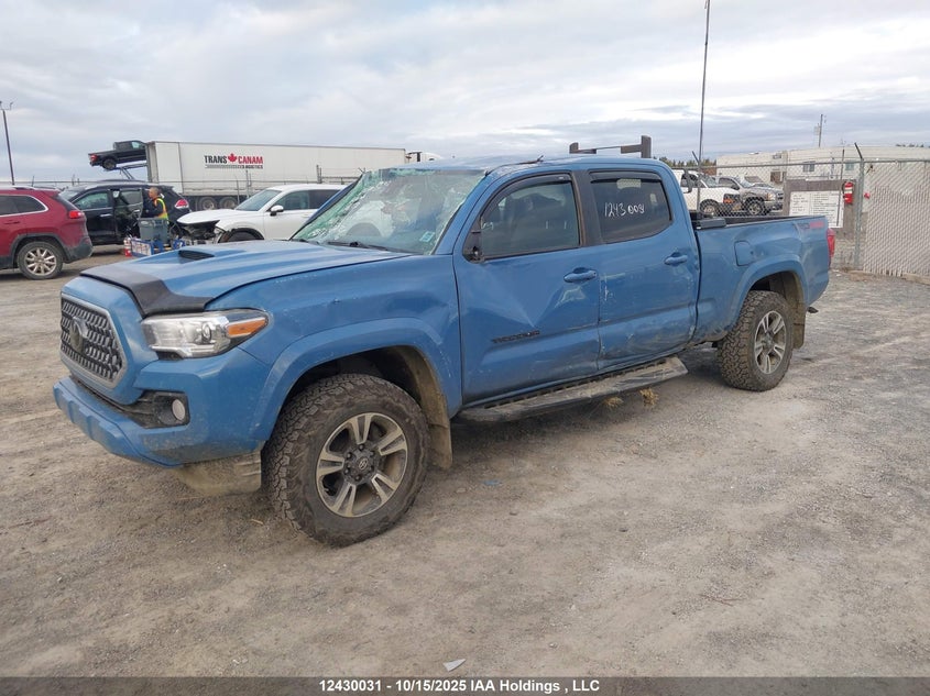 5TFDZ5BN4KX046423 2019 TOYOTA TACOMA photo no. 2