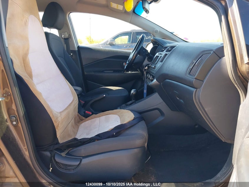 KNADN4A35F6477769 2015 KIA RIO photo no. 5