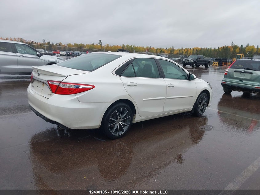4T1BF1FK2FU891220 2015 TOYOTA CAMRY photo no. 3