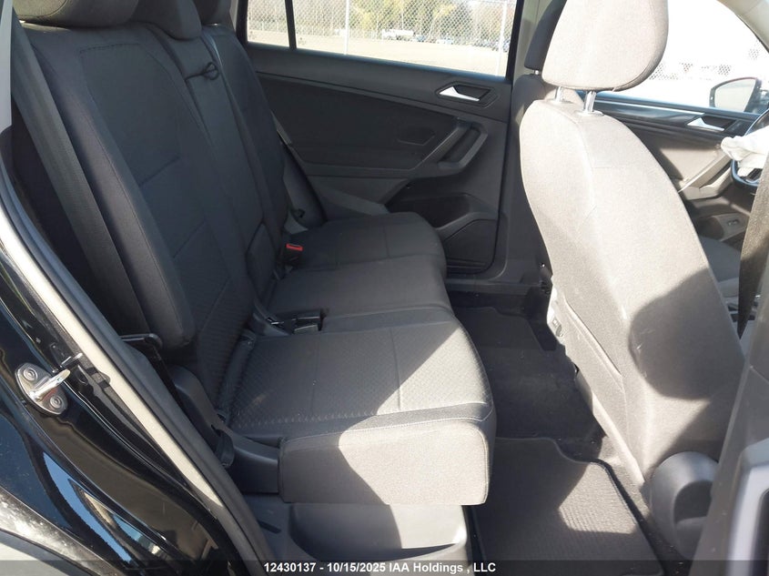 3VV2B7AX3MM107801 2021 VOLKSWAGEN TIGUAN photo no. 8