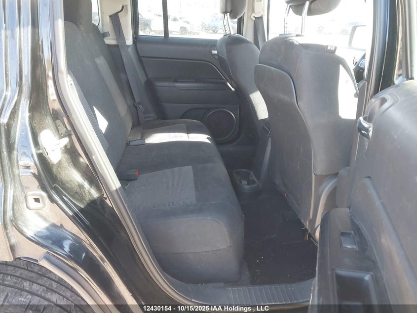 1C4NJRAB8ED568861 2014 JEEP LIBERTY (PATRIOT) photo no. 8