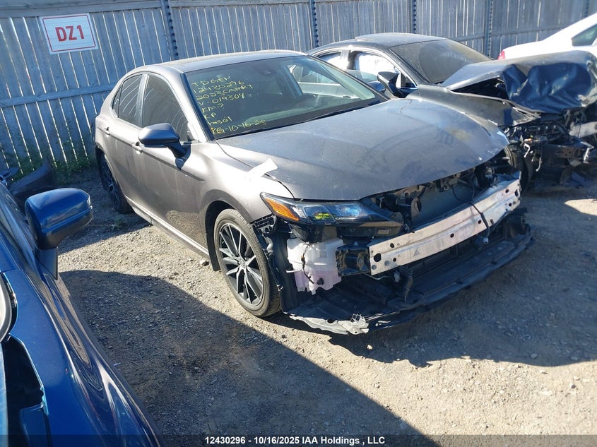 4T1B21HK7PU019304 2023 Toyota Camry Hybrid Se auction photo 1