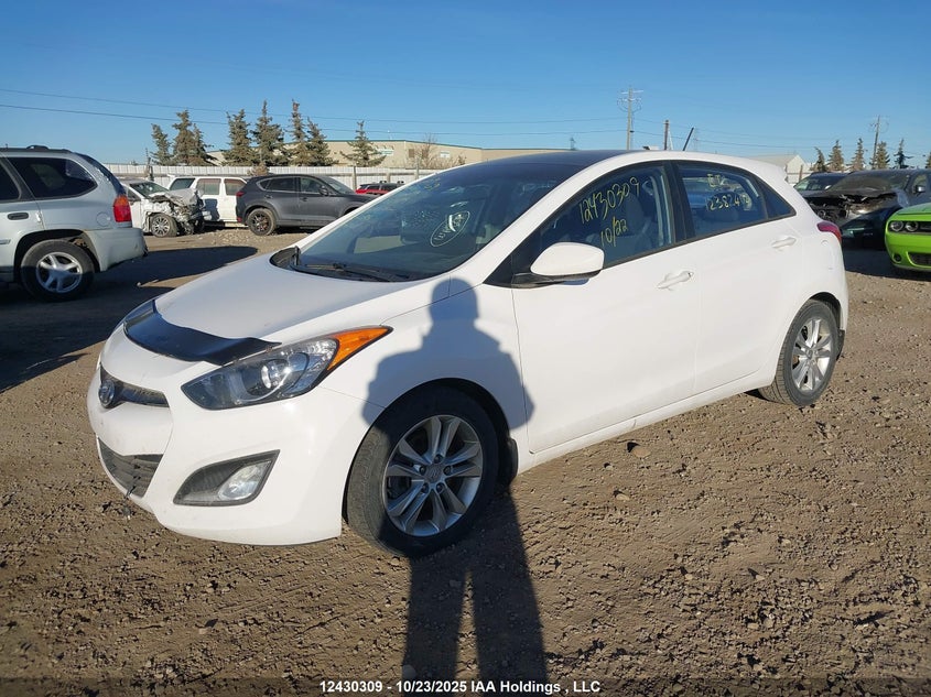 KMHD35LE6DU037299 2013 HYUNDAI ELANTRA photo no. 2