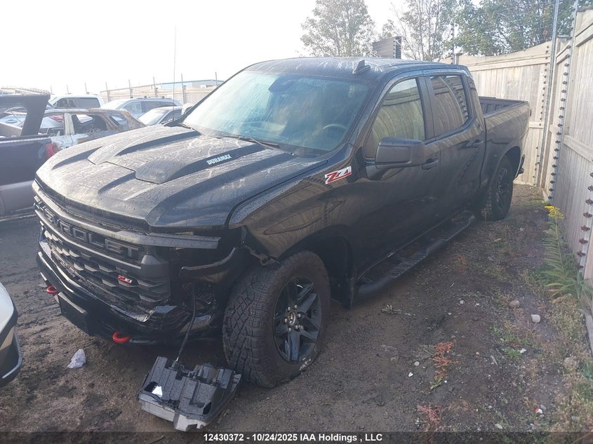 3GCUKCE89SG242618 2025 CHEVROLET SILVERADO photo no. 2