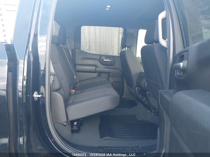 3GCUKCE89SG242618 2025 CHEVROLET SILVERADO photo no. 8