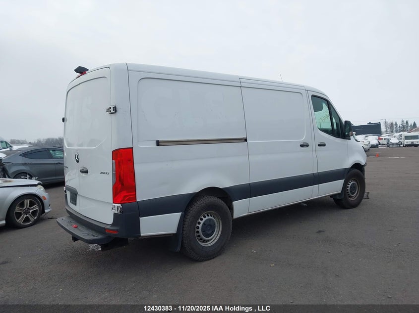 W1Y4DBHY6NP481264 2022 MERCEDES-BENZ SPRINTER photo no. 4