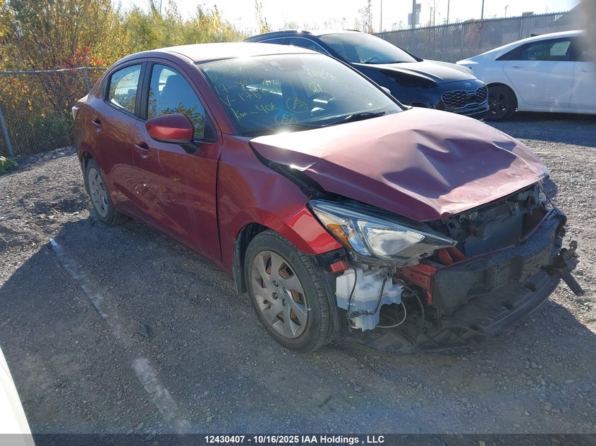 3MYDLBYV5HY176601 2017 Toyota Yaris Premium auction photo 1