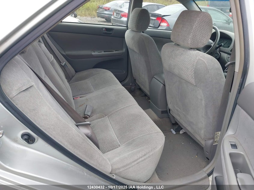 JTDBF32K420081479 2002 TOYOTA CAMRY photo no. 8