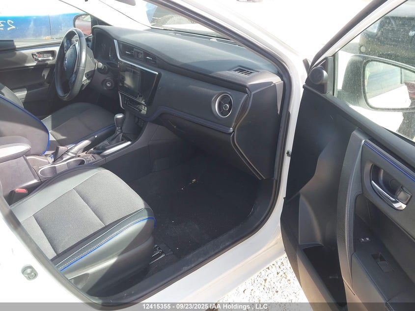 2019 Toyota Corolla Se VIN: 2T1BURHE5KC167402 Lot: 12415355X