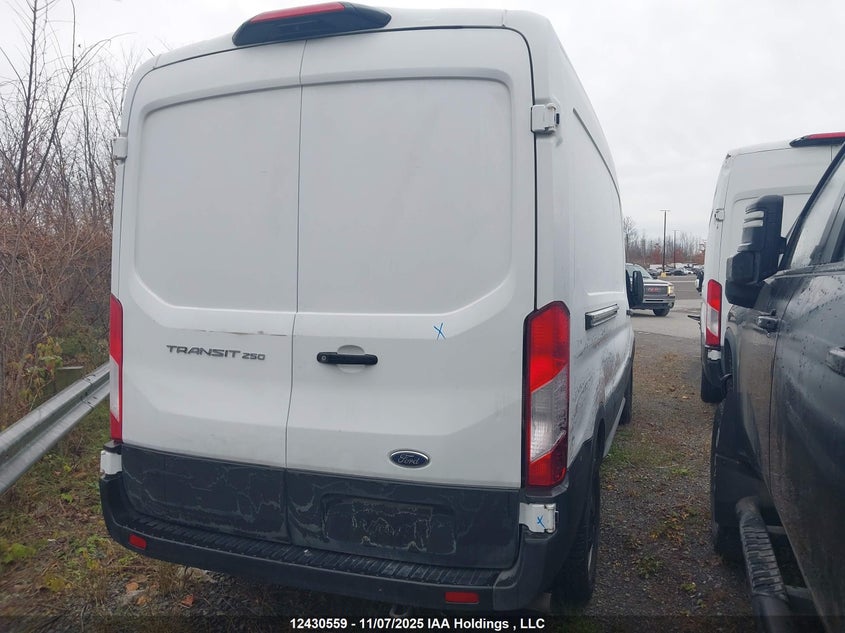 1FTBR1C84PKB02776 2023 FORD TRANSIT photo no. 4
