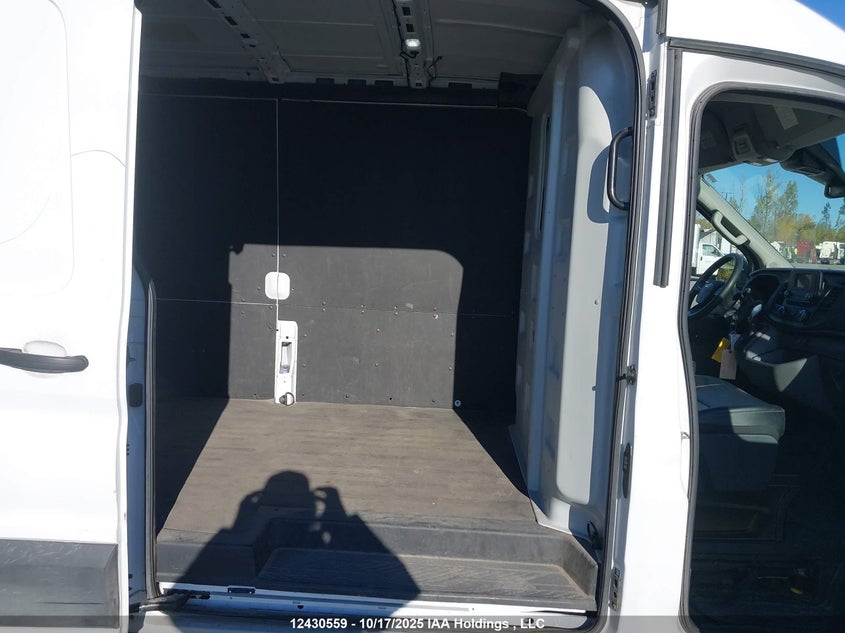 2023 Ford Transit T-250 VIN: 1FTBR1C84PKB02776 Lot: 12430559