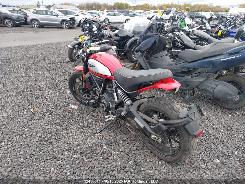 ML0KAFPMXMT004630 2021 DUCATI SCRAMBLER photo no. 3