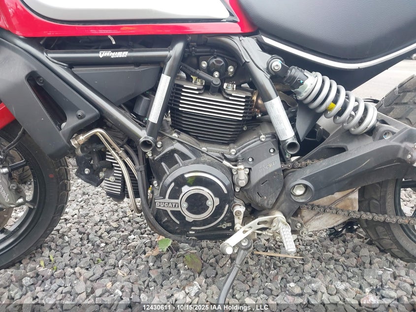 ML0KAFPMXMT004630 2021 DUCATI SCRAMBLER photo no. 9