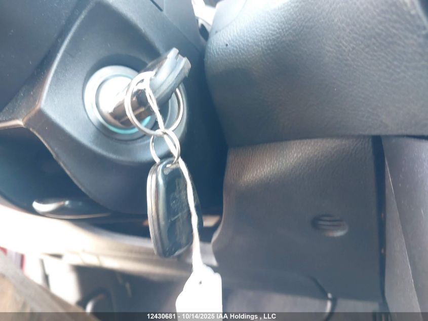 2017 Ford Focus Se VIN: 1FADP3K29HL325890 Lot: 12430681