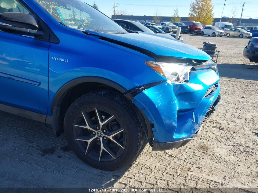 JTMJJREV1HD101594 2017 TOYOTA  photo no. 12