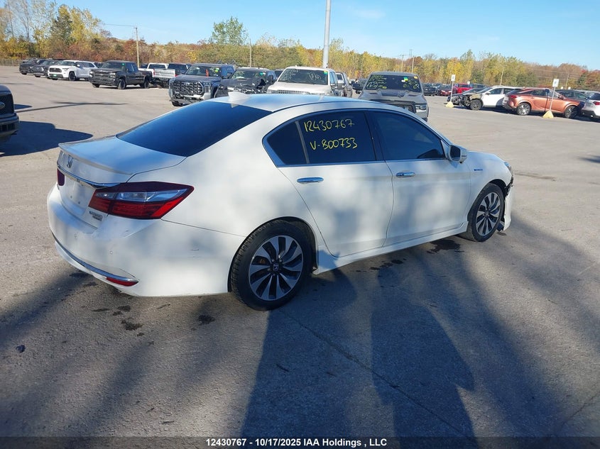 JHMCR6F75HC800733 2017 HONDA ACCORD photo no. 4