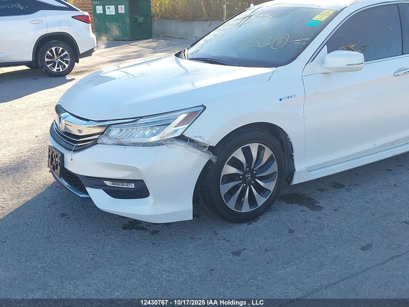 JHMCR6F75HC800733 2017 HONDA ACCORD photo no. 6