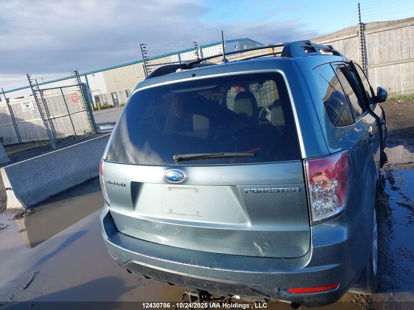 JF2SHCBC5BH721866 2011 SUBARU FORESTER photo no. 17