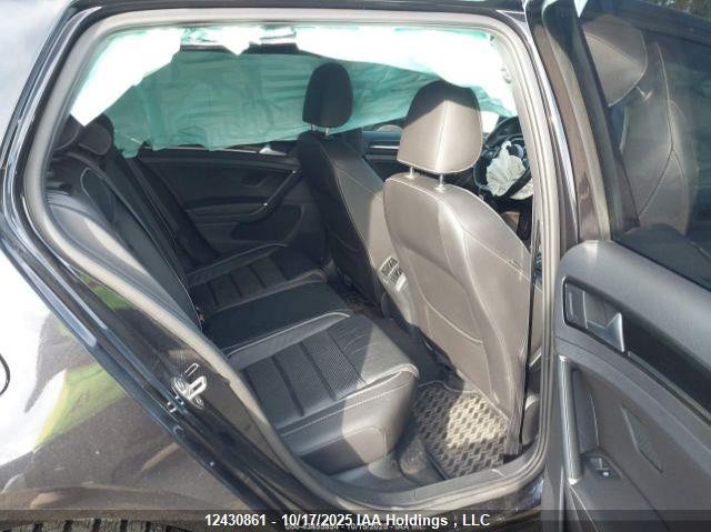 WVWVF7AU4JW214521 2018 VOLKSWAGEN GOLF R photo no. 9