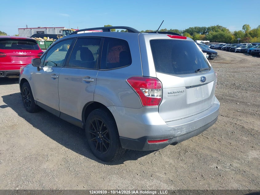 JF2SJCBC2FH841313 2015 SUBARU FORESTER photo no. 3