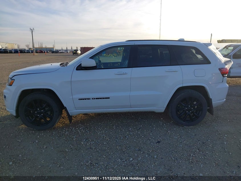 1C4RJFAG8HC889174 2017 JEEP GRAND CHEROKEE photo no. 14