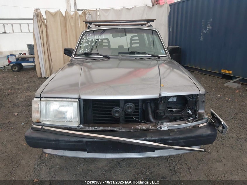 1990 Volvo 240 Dl VIN: YV1AX8855L1849760 Lot: 12430969