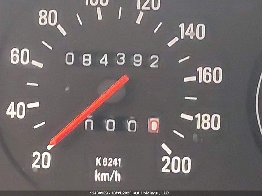 1990 Volvo 240 Dl VIN: YV1AX8855L1849760 Lot: 12430969