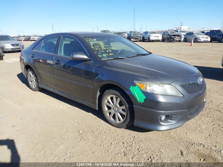 4T1BF3EK1BU621774 2011 Toyota Camry Se/Le/Xle auction photo 1