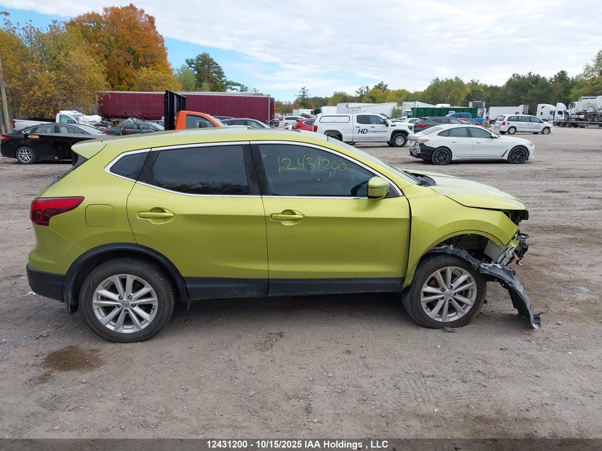 JN1BJ1CR6JW281812 2018 NISSAN QASHQAI photo no. 13