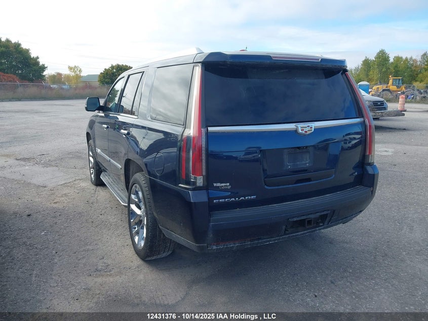1GYS4CKJ2HR407100 2017 CADILLAC ESCALADE photo no. 3