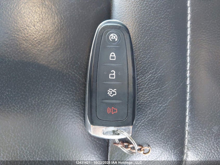 1FMCU9J90GUC31384 2016 FORD ESCAPE photo no. 11