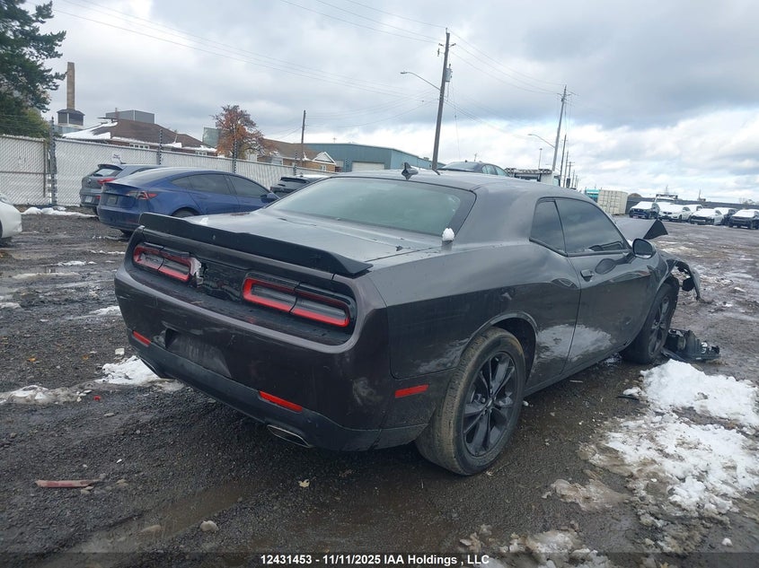 Vin: 2c3cdzkg4lh121652, lot: 2813839, dodge challenger gt awd 20204