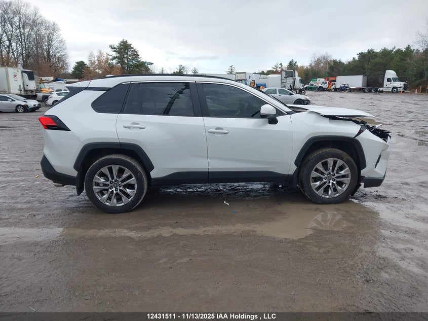 2T3R1RFV0RW432706 2024 TOYOTA RAV 4 photo no. 13